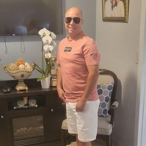 Meet your Posher, Ysidro